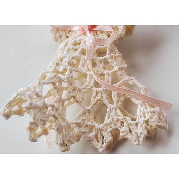 Handcrafted Angel White Crochet Starched Christmas Tree Ornament Vintage Ribbon - Picture 4 of 7
